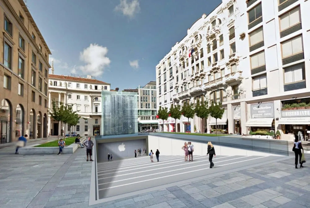 THE PIAZZA OF ALTERED PERSPECTIVE