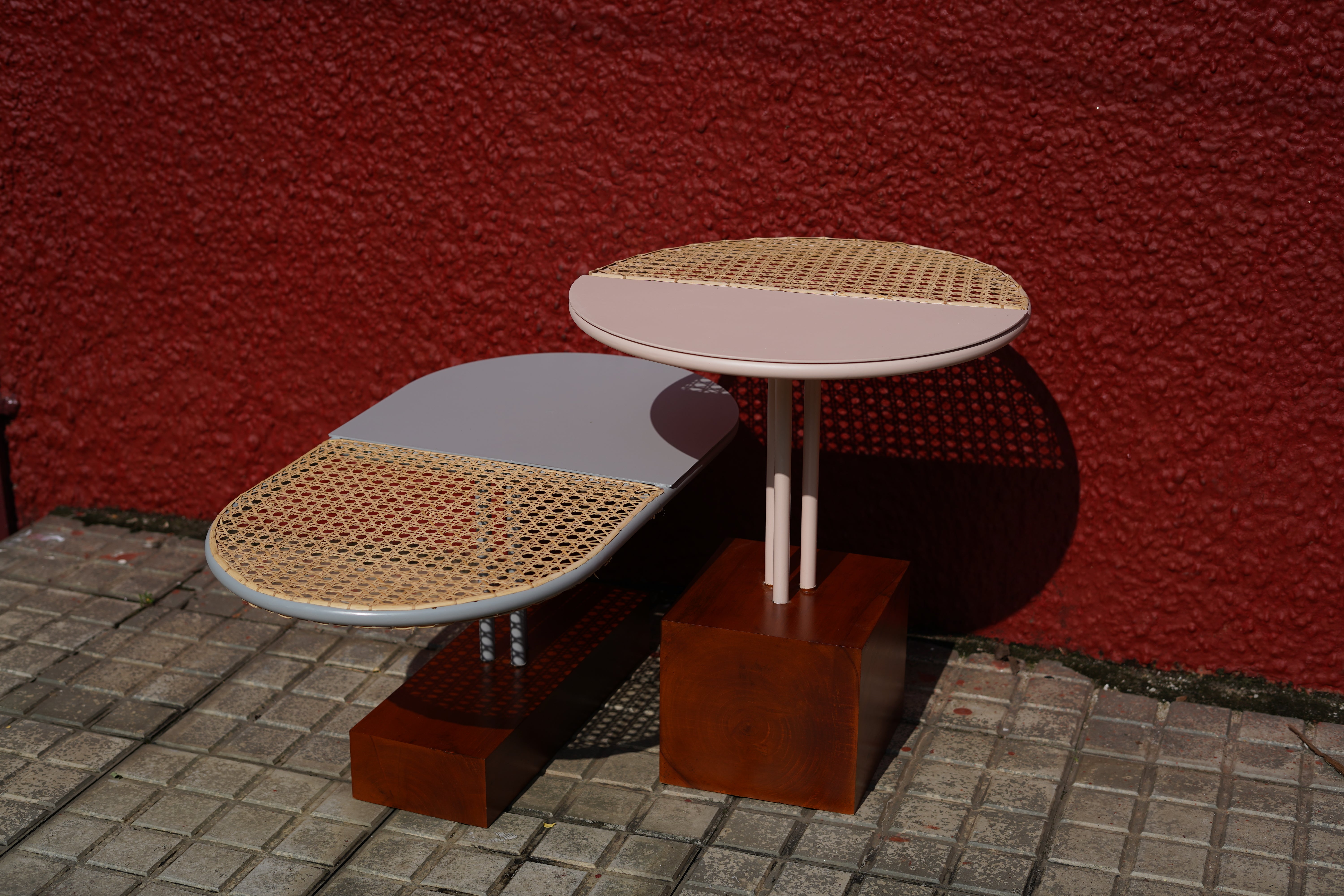LOLLIPOP TABLES
